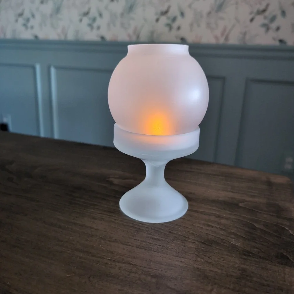 Vintage LE Smith Frosted Fairy Lamp Satin Glass Candle Holder MCM Cottagecore